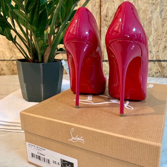 Christian Louboutin So Kate Cyclamen 35.5 - Picture 5 of 5